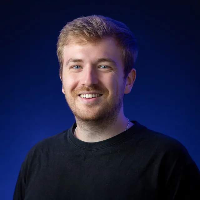 Kim Klein, Dualer Student